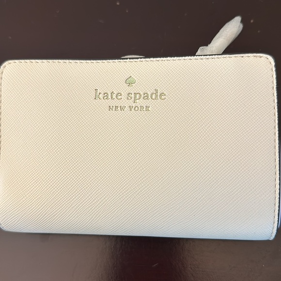 Kate spade medium compact wallet NWOTGS - Picture 7 of 7